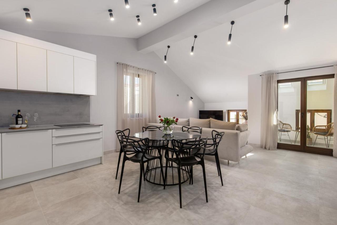 Apartmani Dogas ซริกเวนิซา ภายนอก รูปภาพ