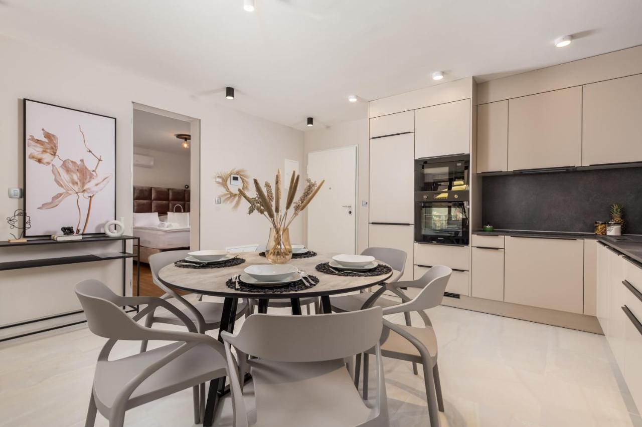 Apartmani Dogas ซริกเวนิซา ภายนอก รูปภาพ