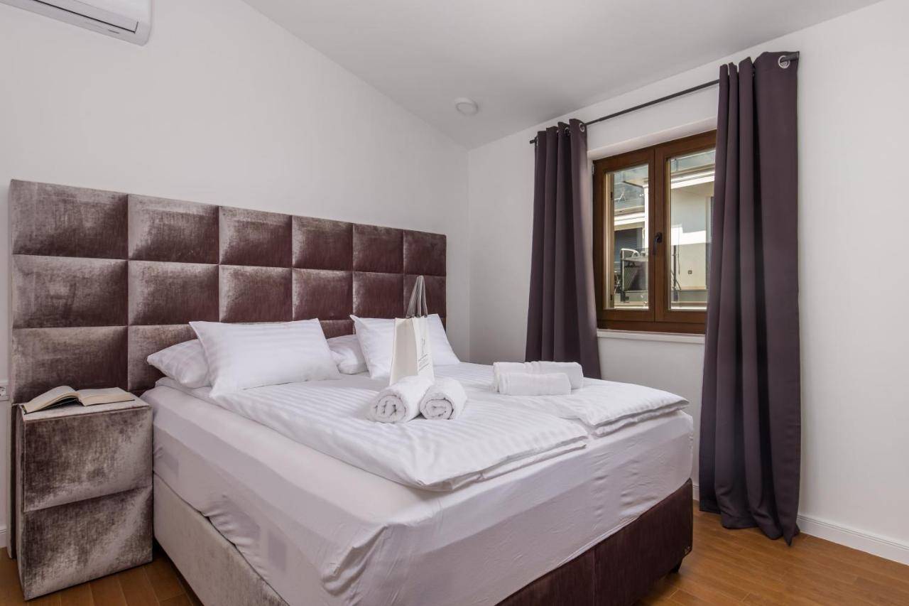 Apartmani Dogas ซริกเวนิซา ภายนอก รูปภาพ