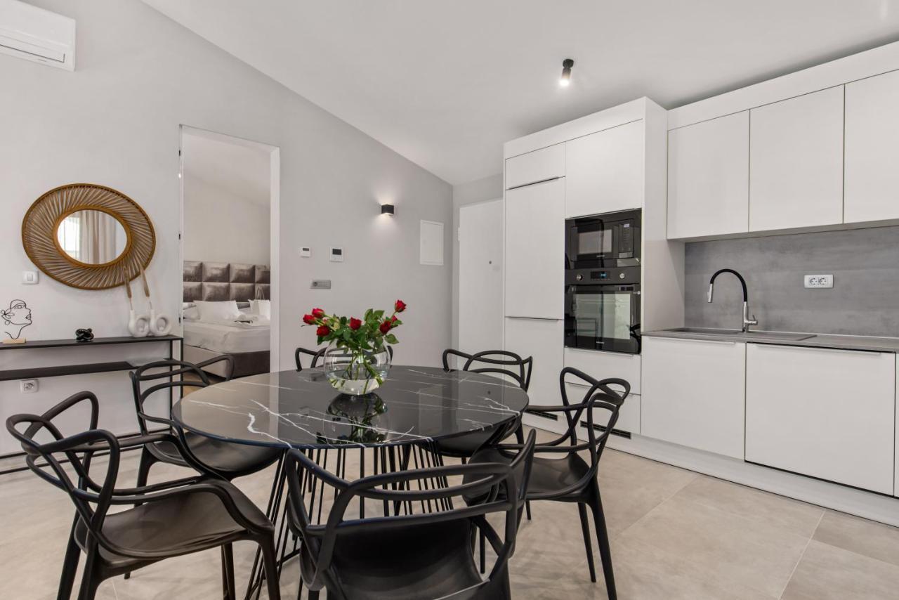 Apartmani Dogas ซริกเวนิซา ภายนอก รูปภาพ