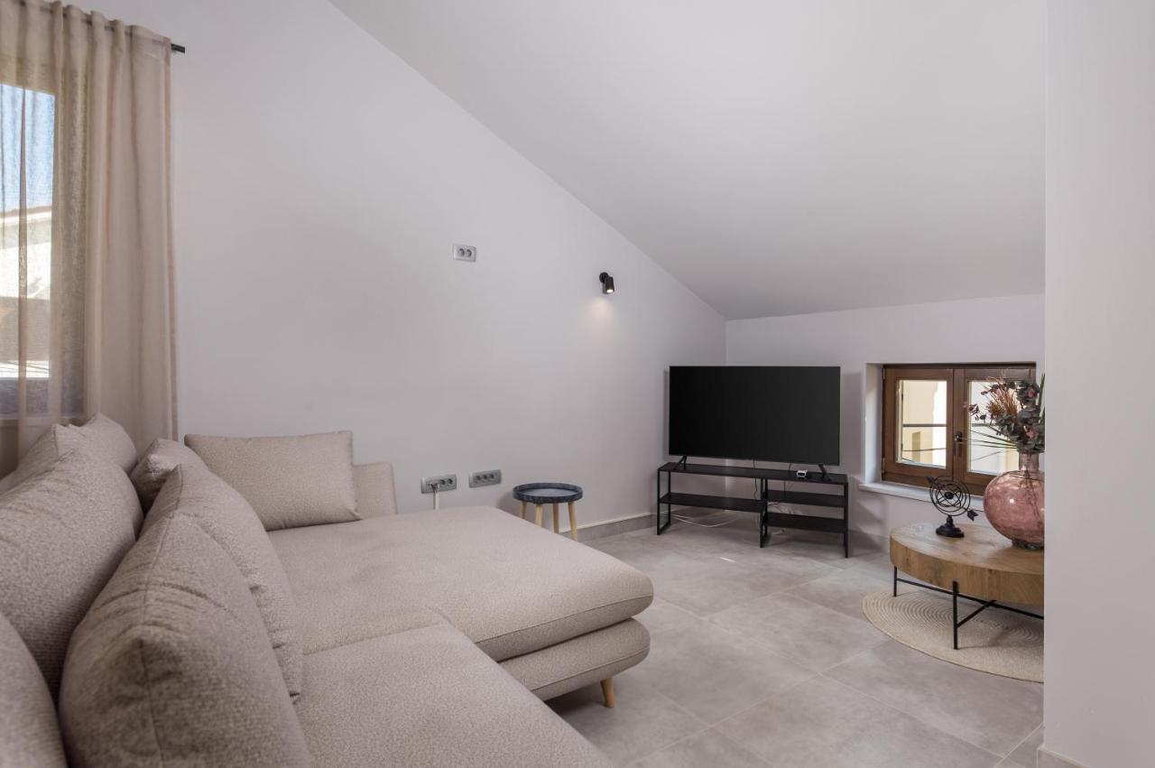 Apartmani Dogas ซริกเวนิซา ภายนอก รูปภาพ