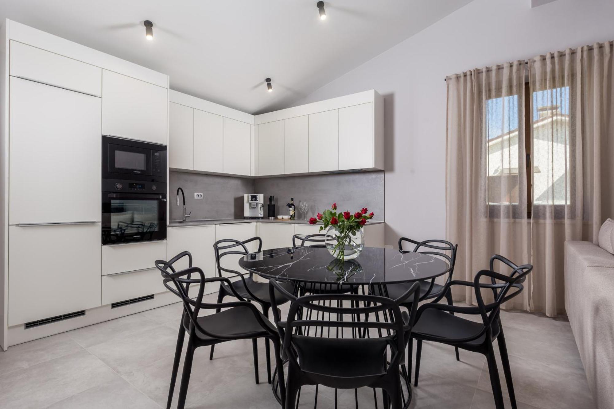 Apartmani Dogas ซริกเวนิซา ห้อง รูปภาพ